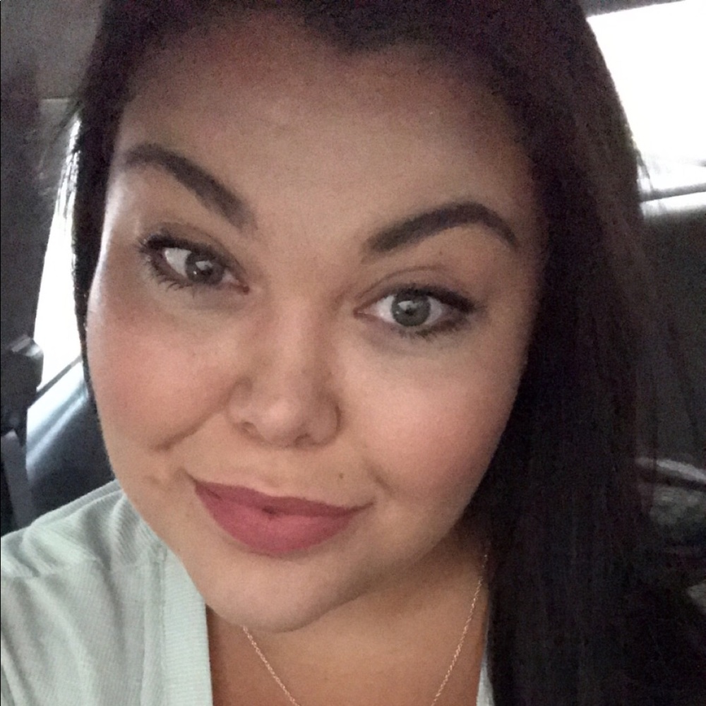 Meet your Posher, Kaylen